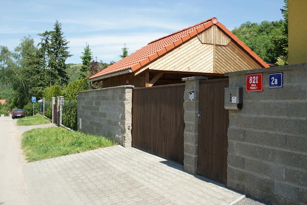 House Troja Praha